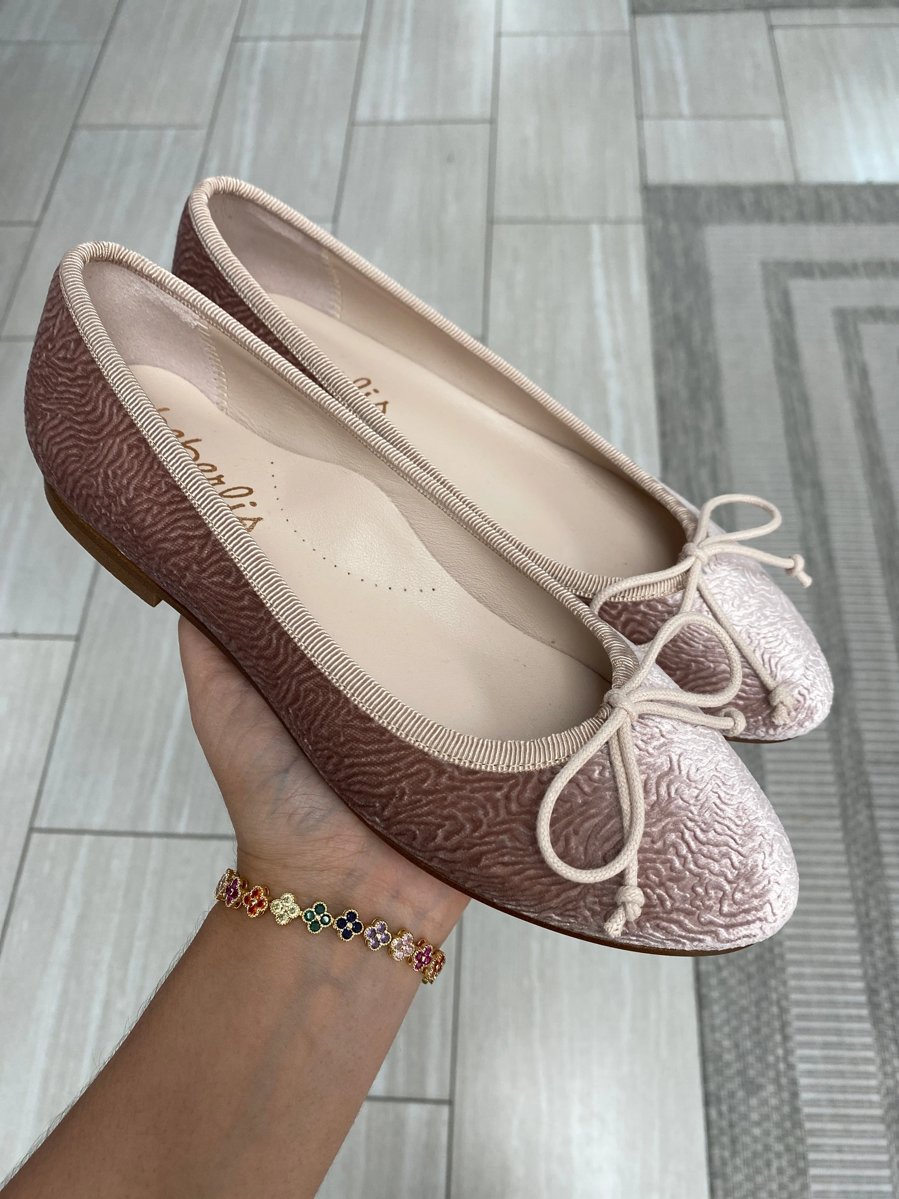 Beberlis Pink Velvet Bow Ballet Flat