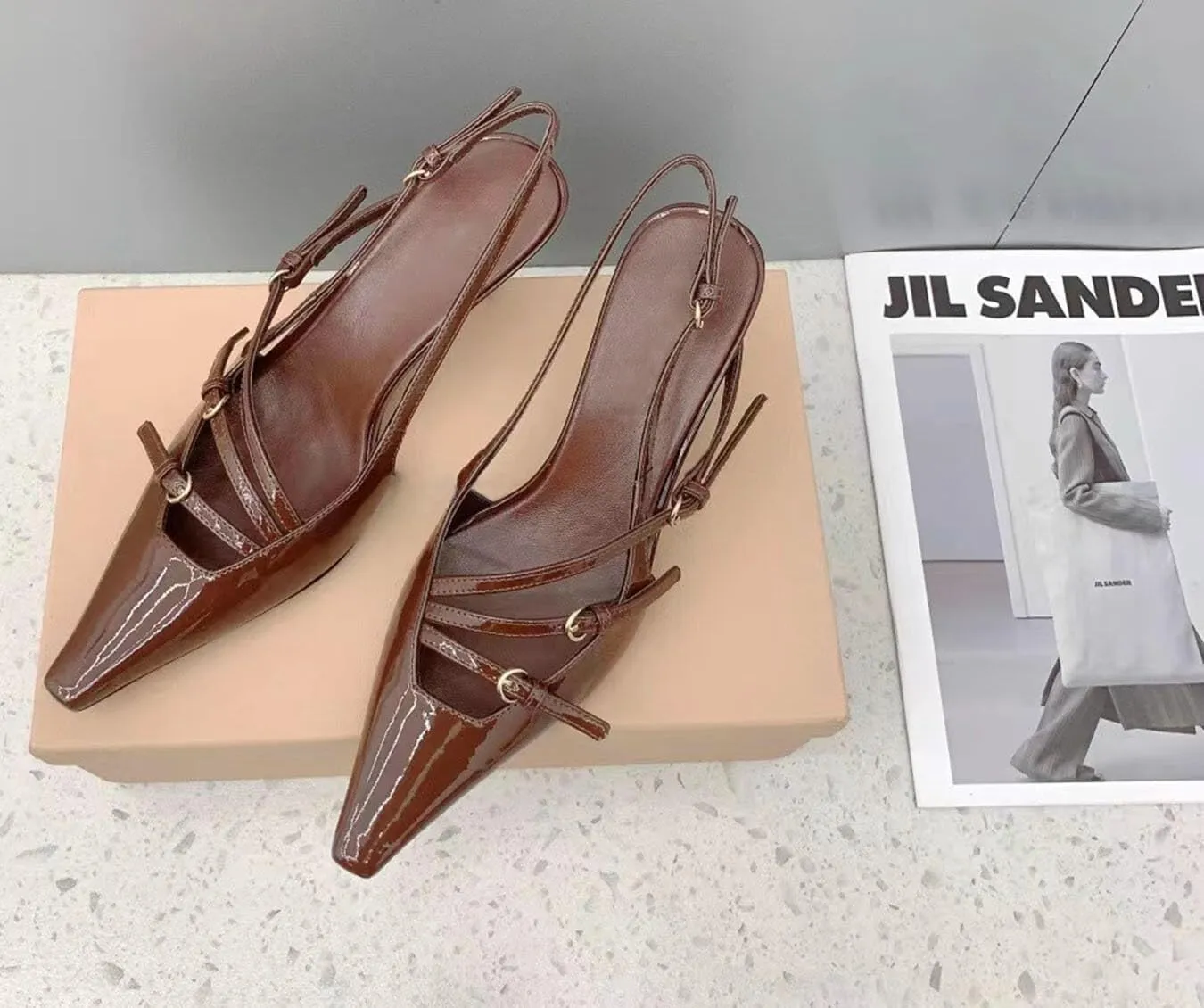 Divanne Slingback Heels for Women, Pointed Toe Kitten Heels Pumps Multi-Buckle Sling Back Shoes Low Heel Sandals Evening Party Wedding Shoes