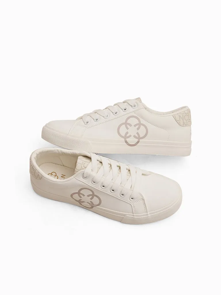 Doha Lace-up Sneakers