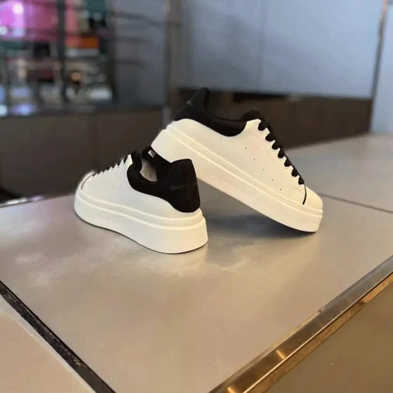 Mens Oxford Casual Shoes Summer Lace Up Fashion Casual Classic Dress Shoes Comfortable Breathable Lightweight Non Slip Suitable for All Seasons PU Upper